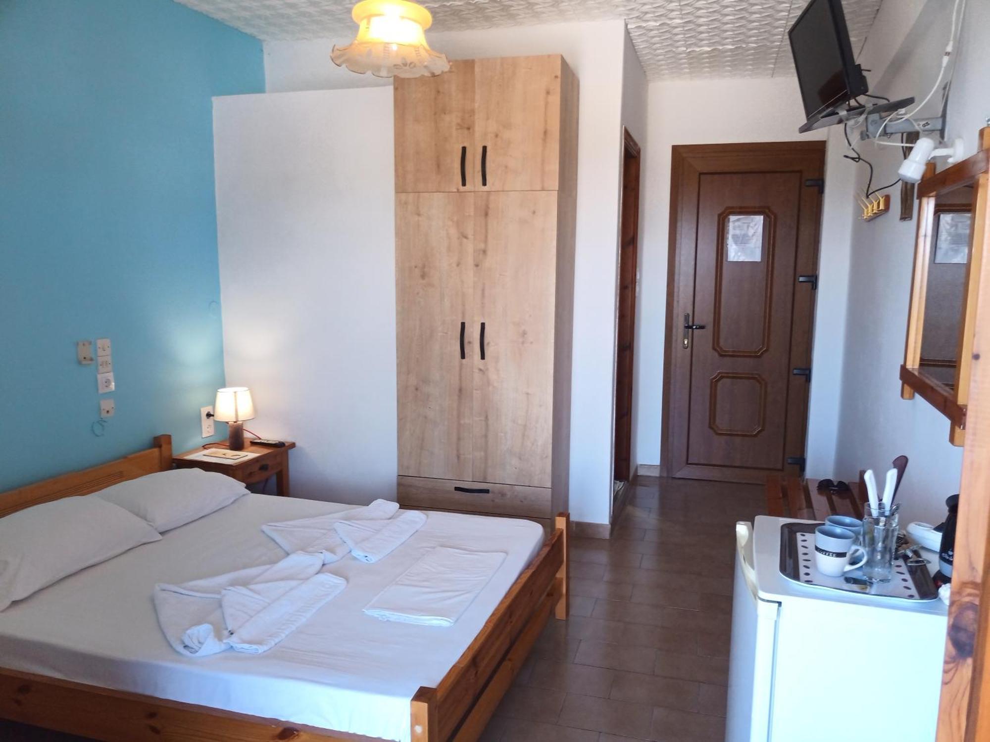 Ethra Hotel Patitírion Eksteriør billede